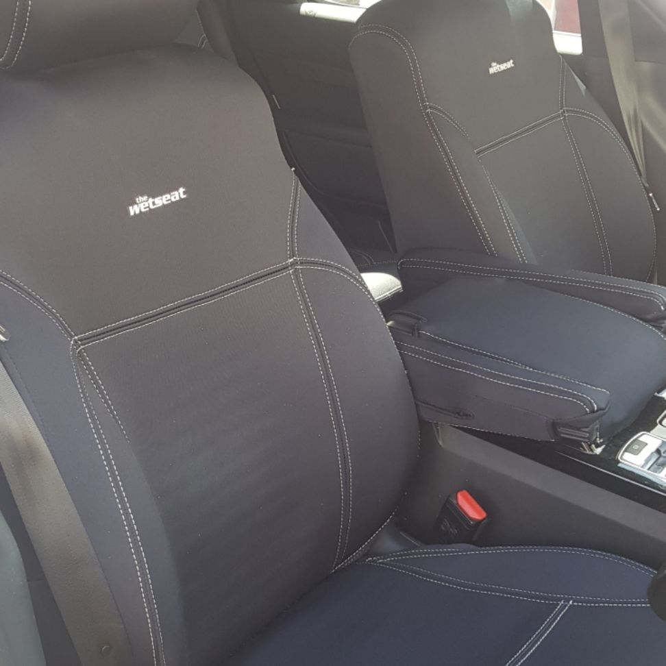 thumbnail image 2 of UK Custom Covers Full Set Seat Covers For Land Rover Discovery 4 (2009-2016) - Black 600 Denier 2 of 5