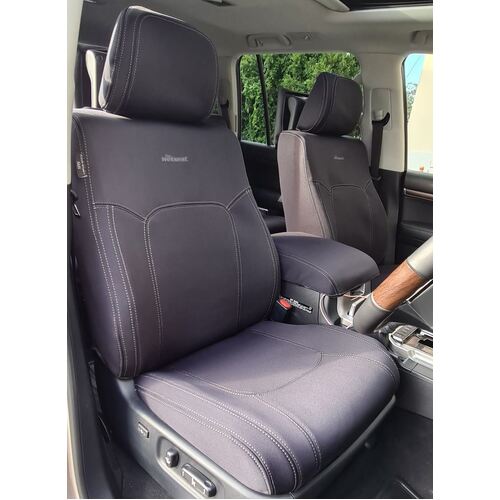 BUNDLE TOYOTA LANDCRUISER 200 Series SAHARA (10/2015-08/2021) in Black Neoprene with Black Stitching